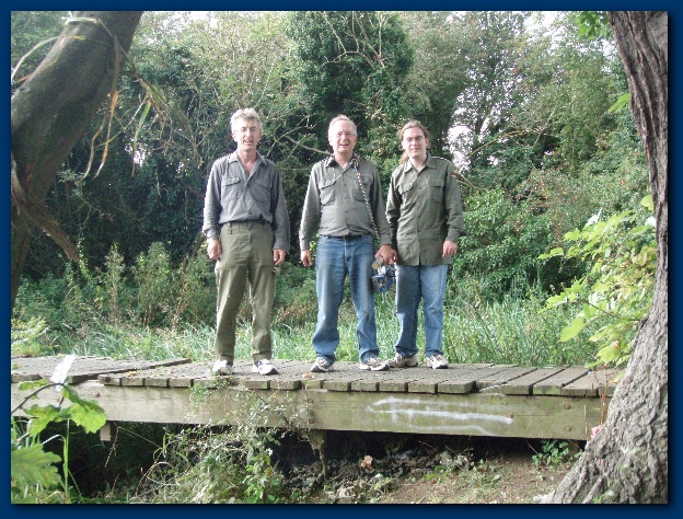 600x449 pixels (203K)